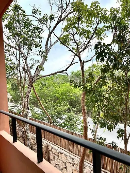 Coral Loft, 2 Pools, Parking, Gym, Pet Park Apartment Tulum